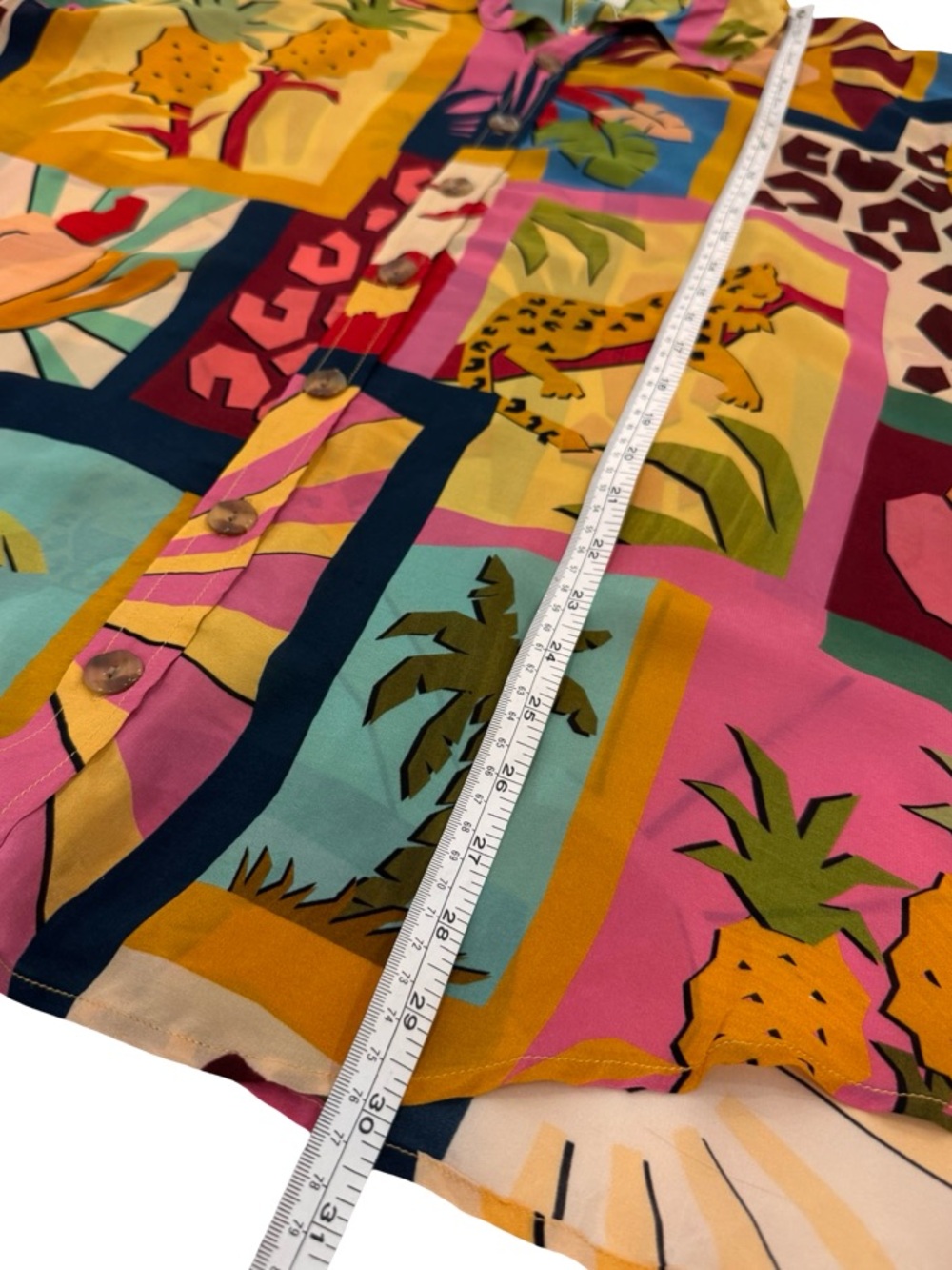 FARM Rio Vibrant Multicolor Tropical Patchwork Button-Down - Picture 10 of 11